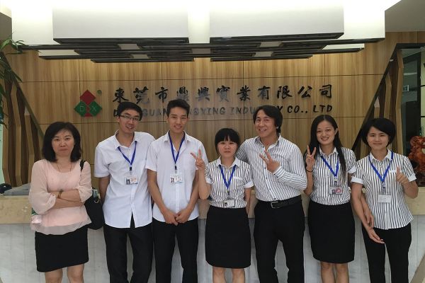 客戶合照（zhào）